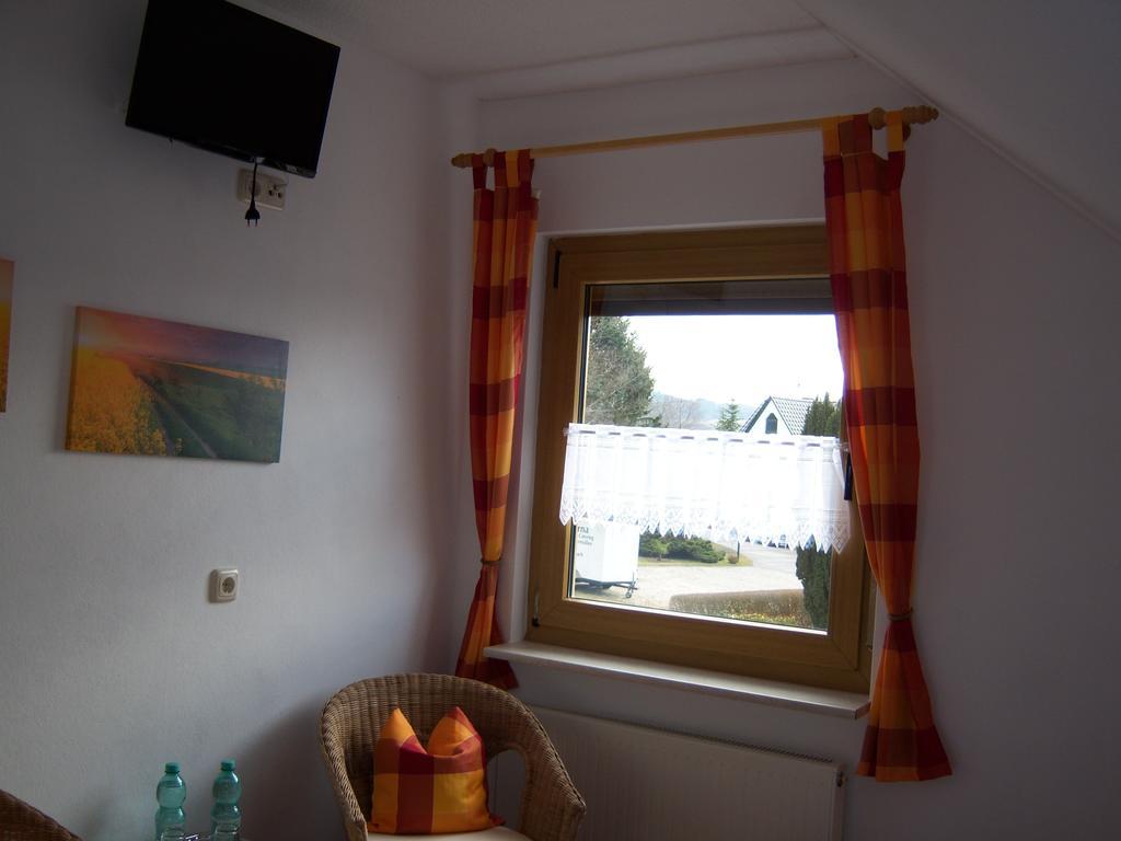 Gaestehaus Katharina Apartment Müllenbach Cameră foto